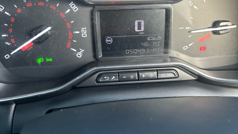 Citroen C3 Aircross 1.2 PureTech 110 Flair 5dr [6 speed] Petrol Hatchback